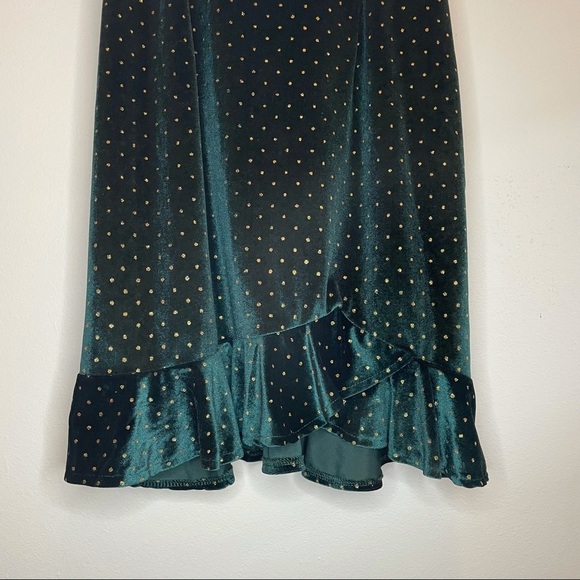 She + Sky Velvet Mini Dress - Picture 3 of 8